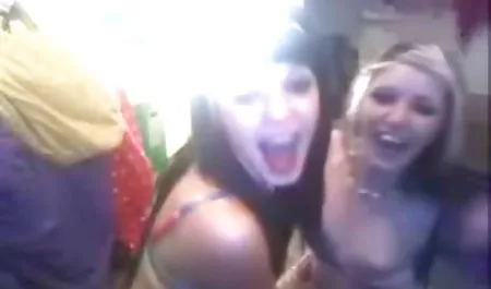 *Z sexfilmyonline kotem kom-