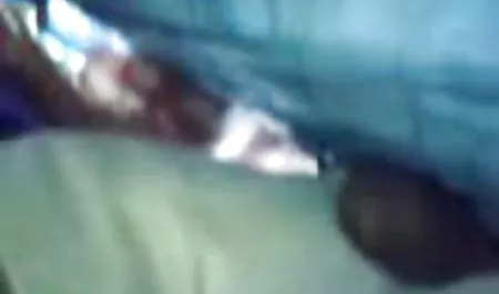 Wspaniały grzeczny tylko, aby uzyskać zabek kamerki internetowe porn