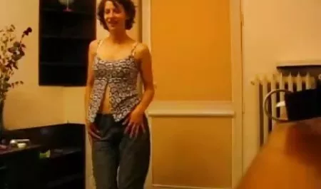 Hollywoodzka sexy filmy online gwiazda Selena-cienie-dzieci