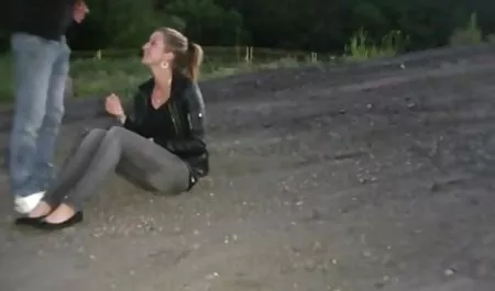 Naturalne duże piersi polski seks online Lindsay